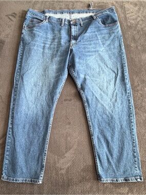 Wrangler Relaxed Fit Light Blue Men's Jeans